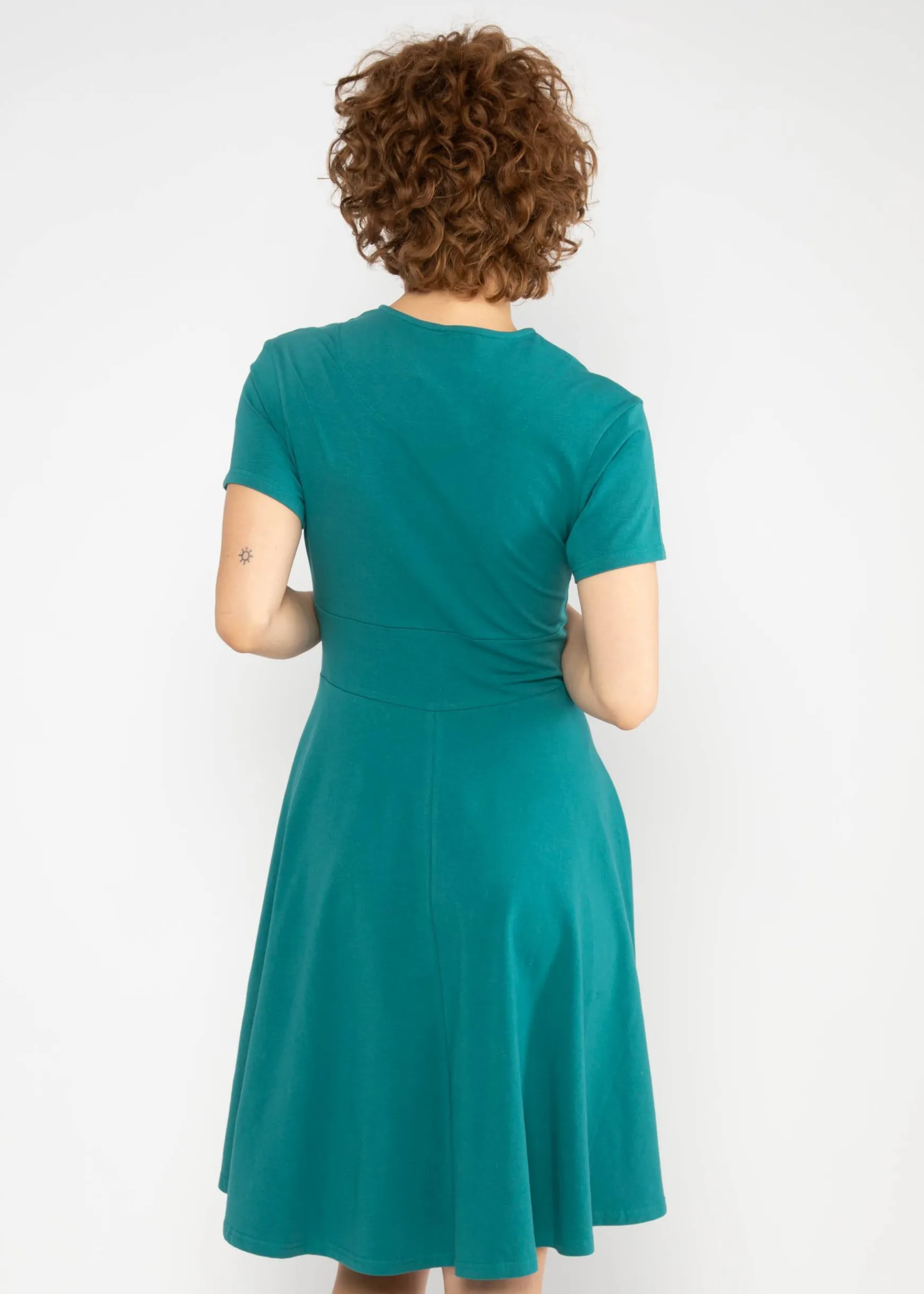Damen Blutsgeschwister Jerseykleider|Knielange Kleider|Freizeitkleid Shalala Tralala Spring
