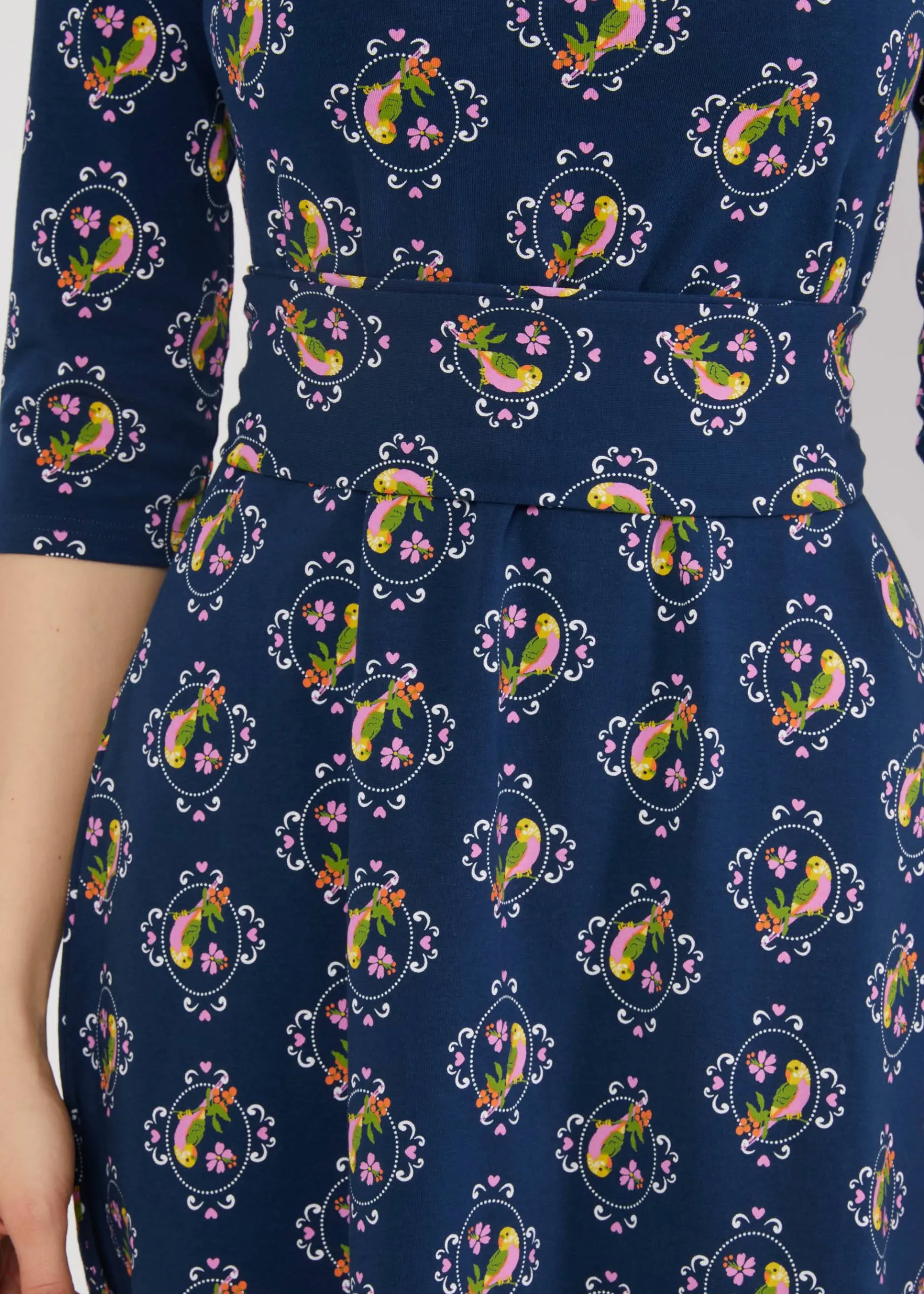 Damen Blutsgeschwister Jerseykleider|Knielange Kleider|Jerseykleid Lovely Hug me