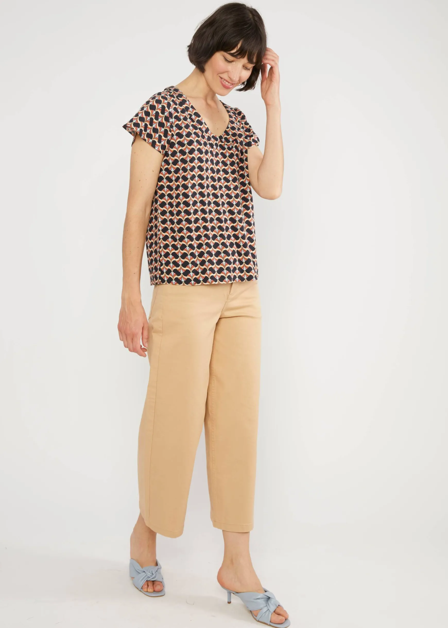 Damen Blutsgeschwister T-Shirts|V-Ausschnitt|Sommerbluse Feed the Birds