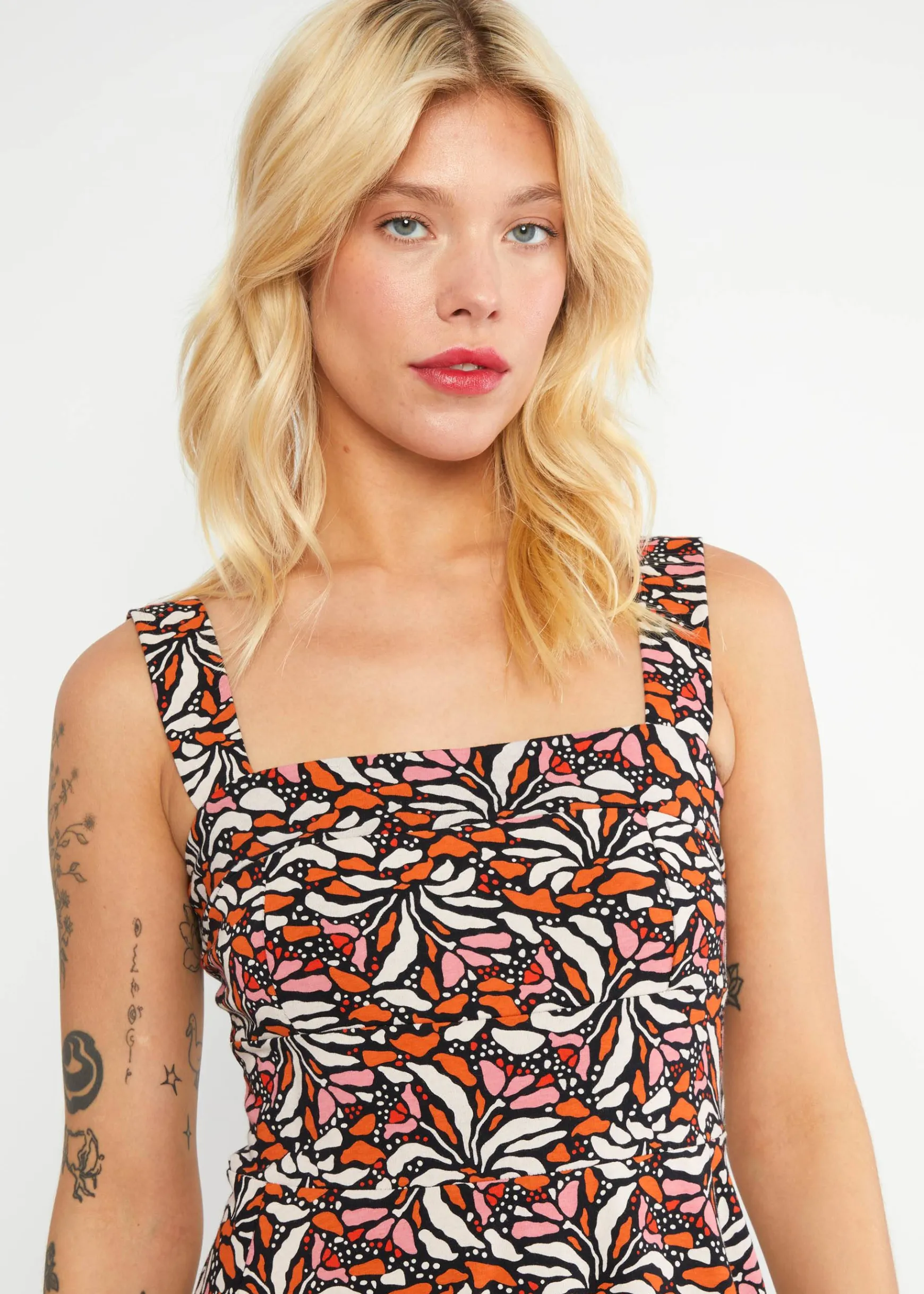 Damen Blutsgeschwister Jerseykleider|Knielange Kleider|Sommerkleid Strapteaserette