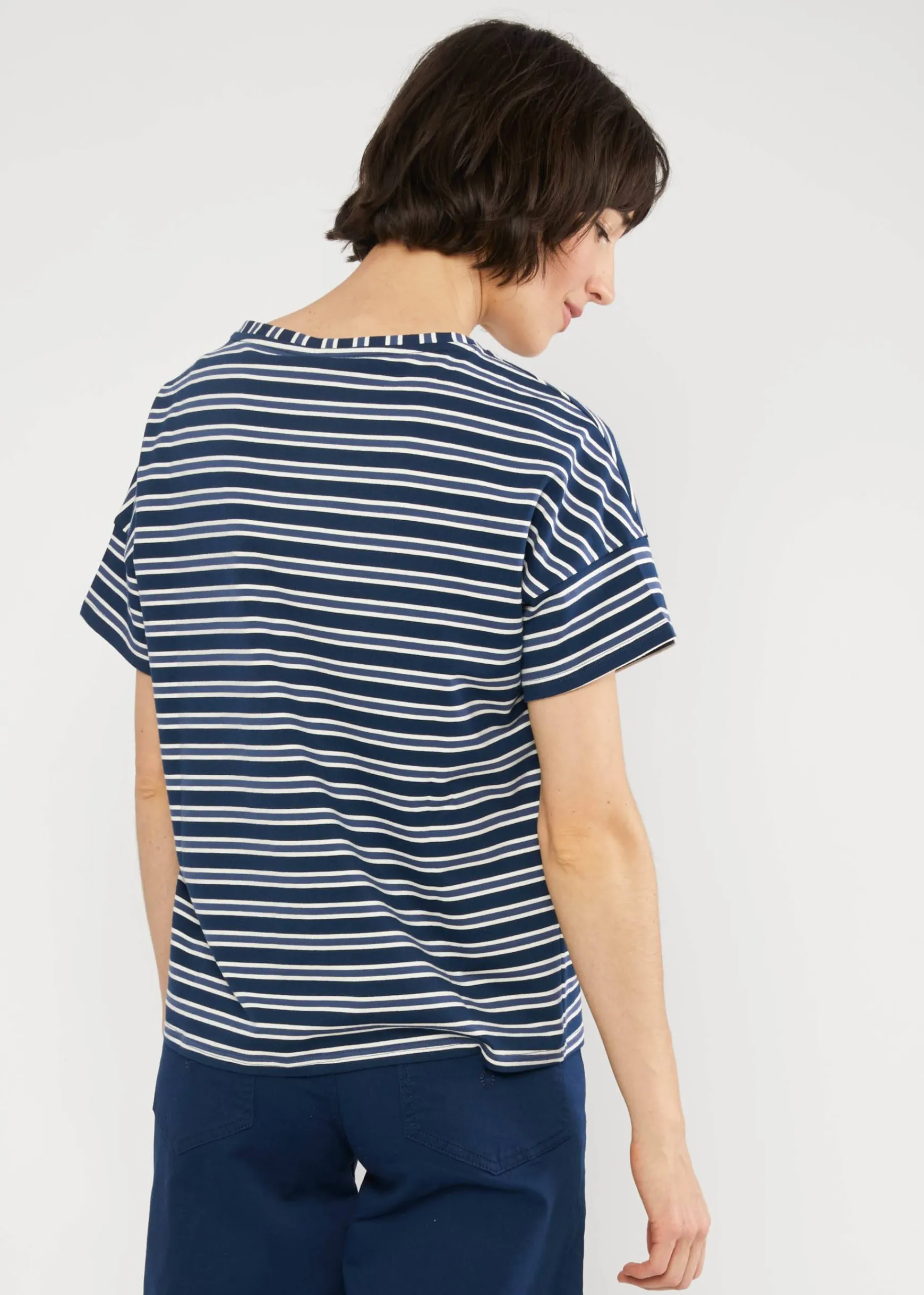 Damen Blutsgeschwister T-Shirts|Rundhals|T-Shirt The Generous One
